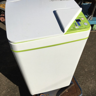 ハイアール　単身用洗濯機　JW-K33F  ※2012年製
