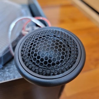 B2 Audio Riot 6.1 スピーカー