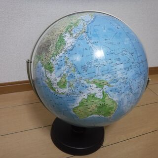 【高級】地球儀　球の直径32cm、字が読みやすく正確、学習用にぴったり