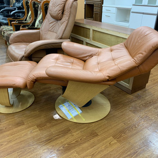 カリモク　オットマン付きリクライニングチェアー　【トレファク所沢店】