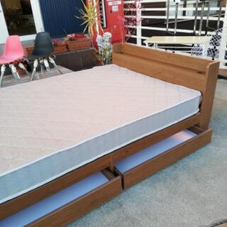 ほぼ未使用品！引き出し付きダブルベッドセット、お売りします。