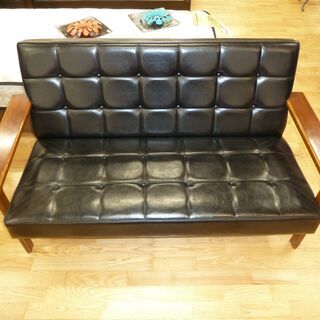 k120☆カリモク☆karimoku☆2Pソファ☆幅1350㎜☆近隣配達、設置可能