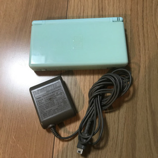 ニンテンドーDS lite