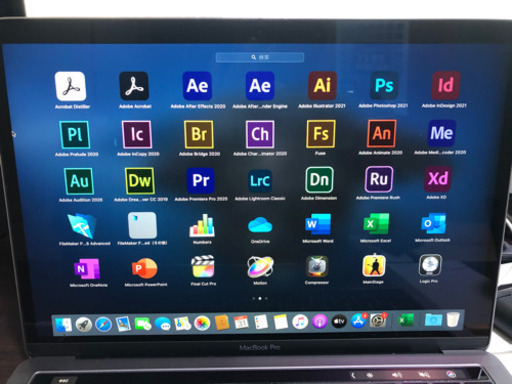 MacBook pro デザイナークリエイター仕様 ソフト多数！