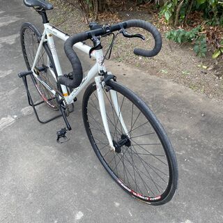 シングルピスト KHS FLITE100 ホワイト