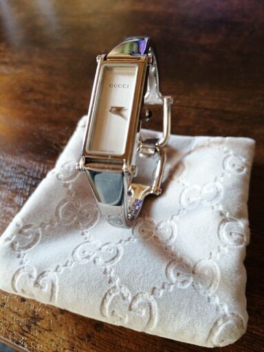 GUCCI ブルートバーズのネックレス/ブレスレット GUCCI 時計