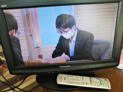 取引中　Panasonic ビエラ19インチ 2010年製 説明書、リモコン付き