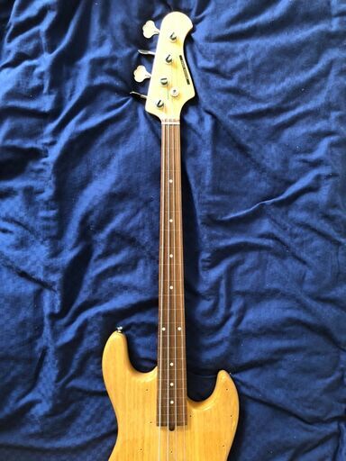 バッカスフレットレス(定価10万)（Bacchus（バッカス）Woodline