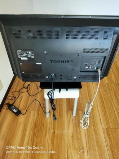 TOSHIBA 32インチ 液晶テレビ 15年製 地デジなど対応