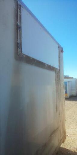 ヒンジはステンレス】保冷コンテナ 長さ約690cm×幅230cm×高さ260cm