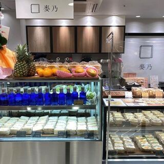 【松戸駅前、柏駅構内同時募集】高級食パン専門店の調理・販売