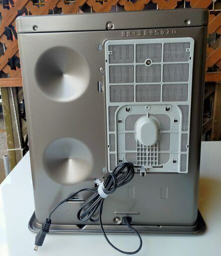 【リサイクルストアスターズ城西店】動作確認済み！！　2014年製　トヨトミ　石油ファンヒーター　ＬＣ－３２Ｅ　６～８畳用 リサイクルストアスターズ城西店】動作確認済み！！ 2014年製 トヨトミ