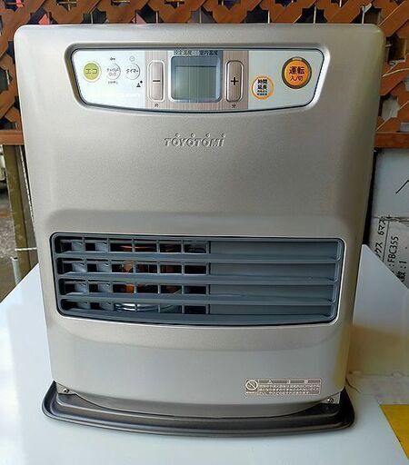 【リサイクルストアスターズ城西店】動作確認済み！！　2014年製　トヨトミ　石油ファンヒーター　ＬＣ－３２Ｅ　６～８畳用