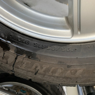 スタッドレスタイヤ (195 65 R 15 )