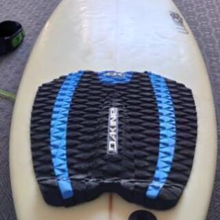 【期間限定出品】サーフボード&ボードスタンドのセット販売