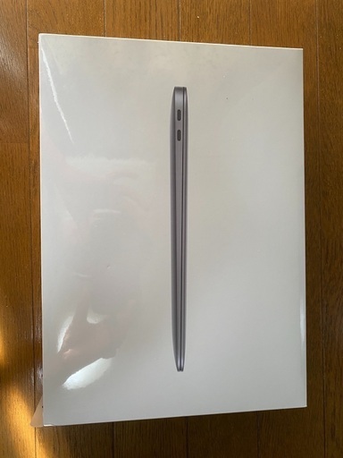 MacBook Air 2020未開封 会社の納会で当たり、不要なので売ります。