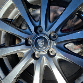 スタッドレスタイヤ　205/60R16 ホイール付　BRIDGESTONE