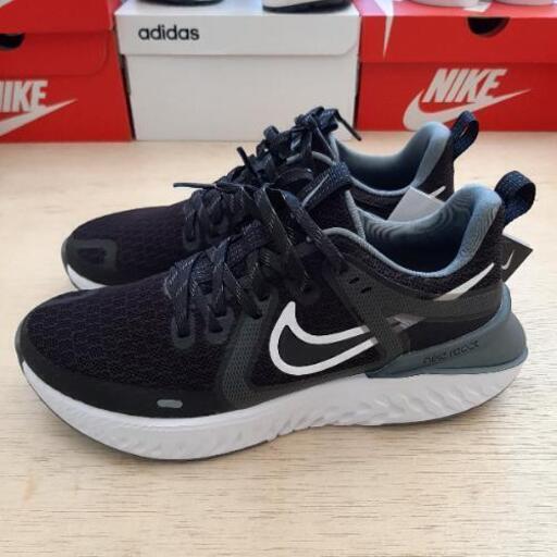 Nike23 5cmナイキレジェンドリアクトレディース A S Group 平野の靴 バッグの中古あげます 譲ります ジモティーで不用品の処分