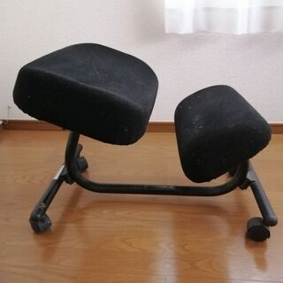 【ネット決済】北欧家具HAGの椅子。受けつけ19日まで。