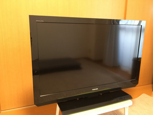 テレビ　40型　東芝REGZA 2011年製