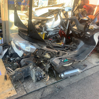 マジェスティー  希少車　屋根付き　草加市　Uber 出前 マジェスティー 希少車 屋根付き 草加市 Uber 出前