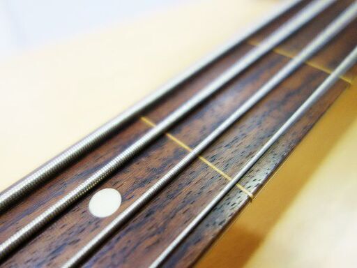 苫小牧バナナ】Fender Japan/フェンダージャパン フレットレス ジャズ