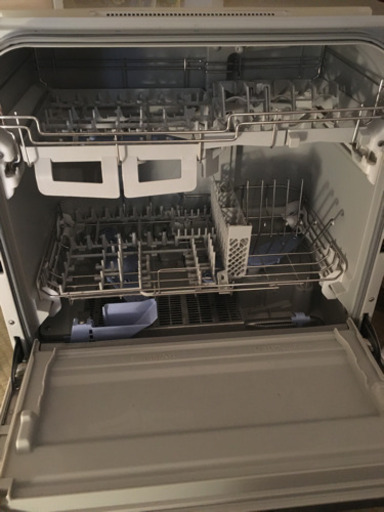 Miさん【交渉済】Panasonic 食洗機　2014年製　売ります