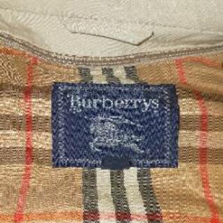 ★冬、春、秋に使えるバーバリーコート★