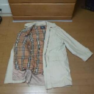 ★冬、春、秋に使えるバーバリーコート★