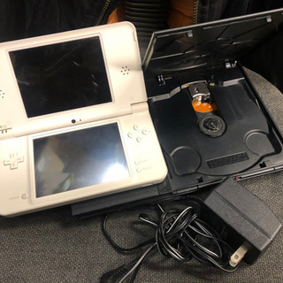 ⭐️無料⭐️ジャンク　任天堂　DS i L Lとソニー　PS2