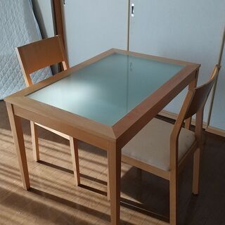 食卓テーブル+椅子2脚