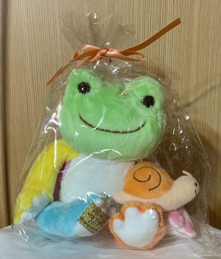 レア♡新品未使用未開封タグ付きかえるのピクルスクラウドファンディング限定非売品ビーンドールレインボー。