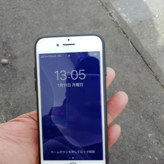 【ネット決済・配送可】iPhone7 32GB SIMロック解除...