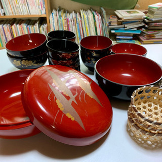 【無料】お茶碗、皿、鉄鍋等