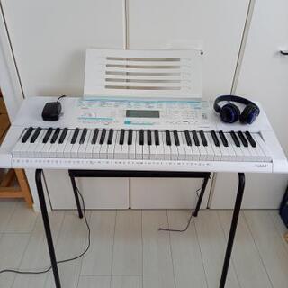 CASIO(カシオ)　光ナビゲーションキーボード　電子キーボード...