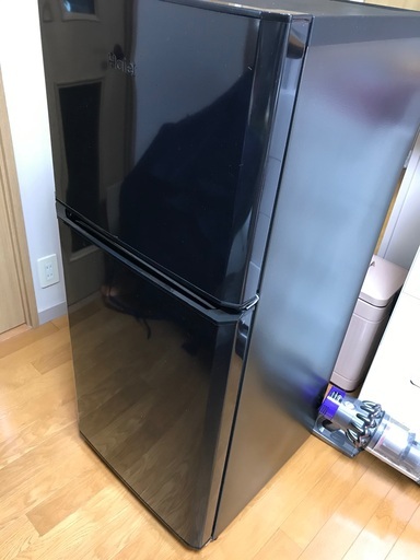【引取限定】2018年製ハイアール冷凍冷蔵庫121L（飲料用に使用していたため臭いもなくきれいな状態です。）
