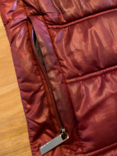 相談中 Zara Man ザラ メンズ ダウンベスト Lサイズ 汚れあり ひらり 南千住の服 ファッションの中古 古着あげます 譲ります ジモティーで不用品の処分