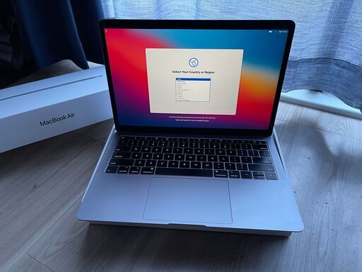 MacBook Air Retina、13インチ、2018
