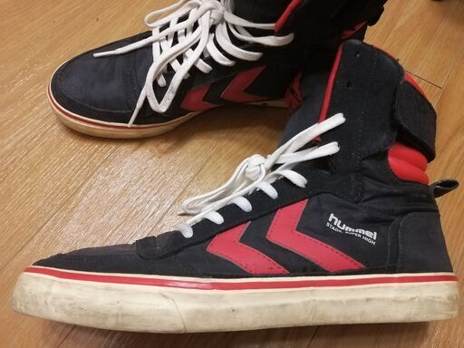 Hummelヒュンメル ハイカットスニーカー 赤黒 26 5 27cm Jeho46 菊名の靴 スニーカー の中古あげます 譲ります ジモティーで不用品の処分 Hummelヒュンメル ハイカットスニーカー 赤黒 26 5 27cm Jeho46 菊名の靴 スニーカー の中古あげます 譲ります ジモティーで不用品の処分