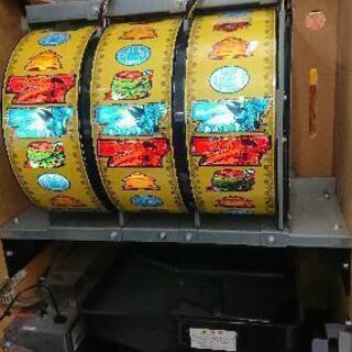 パチスロ実機「モンスターハンター 月下雷鳴ZX」 （エンターライズ）