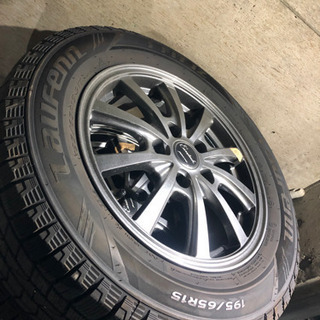 ノア　ヴォクシー 　マナレイスポーツ　スタッドレス　バリ山　4本