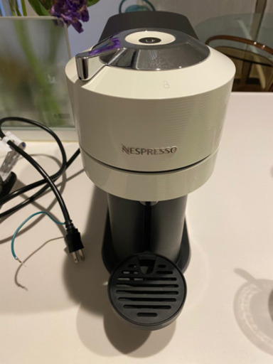 コーヒーメーカー NESPRESSO