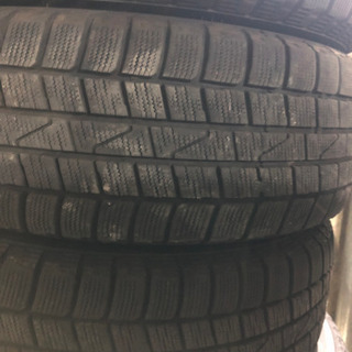 ノア　ヴォクシー 　マナレイスポーツ　スタッドレス　バリ山　4本