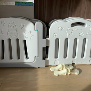 Caraz ベビーサークル 10枚　ベビーサークル　扉付き 円盤スタンド付 楽天市場】P5倍☆公式☆Caraz ベビーサークル【10枚ドア付セット