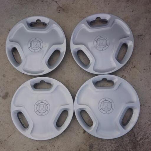 ホンダn One ホイールキャップ 14インチ タカ 川中島のタイヤ ホイールの中古あげます 譲ります ジモティーで不用品の処分