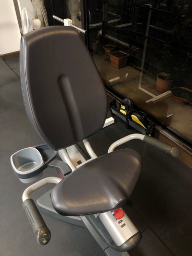 LifeFitnessエアロマグネティックバイク 液晶メーター 心拍・体力測定