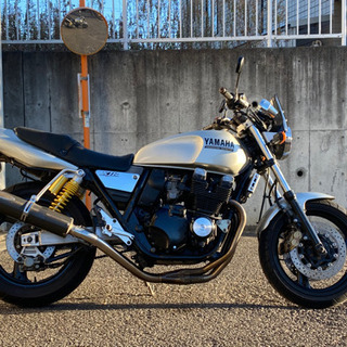 XJR400R ライトカスタム R4.7まで(購入検討の方あり) XJR400R ライトカスタム R4.7まで(購入検討の方あり)