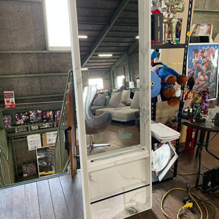新品！壁掛けミラー！立て掛けでもオッケーです