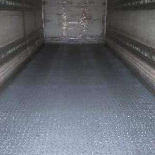 横扉付き】保冷コンテナ 長さ約645cm×幅232cm×高さ250cm