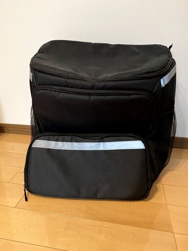 【隠れウーバー限定】人気のロゴなしです。